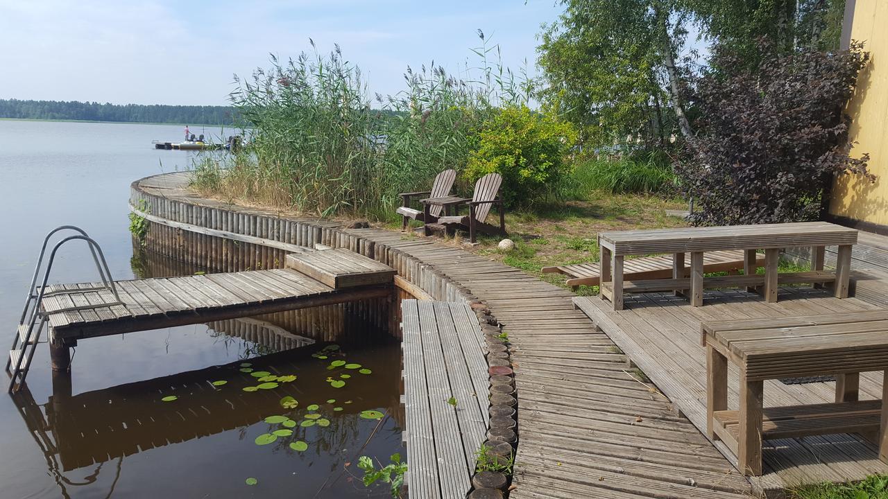 Atputas Komplekss Lilaste Eksteriør bilde